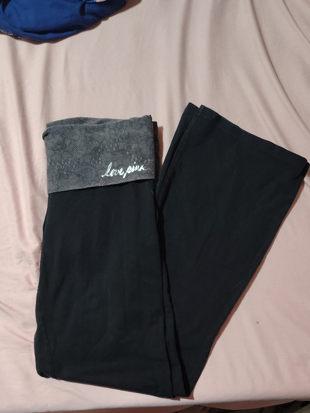 PINK Victoria's Secret Black Yoga Leggings with Gray Lace-Print Fold-Over Waist